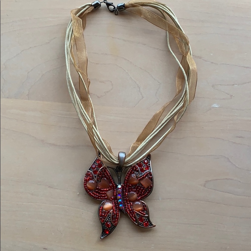 Butterly necklace